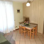 Apartament Touring *